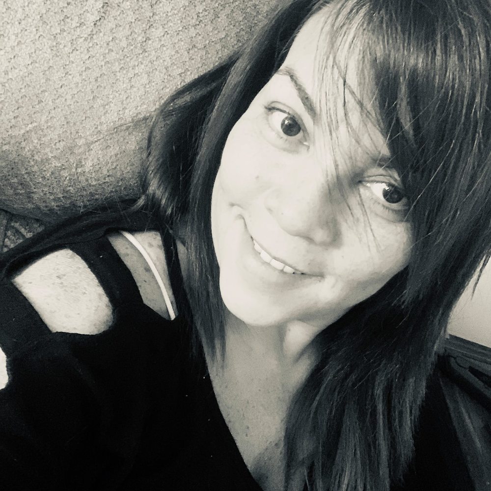 Meet your Posher, Kenni